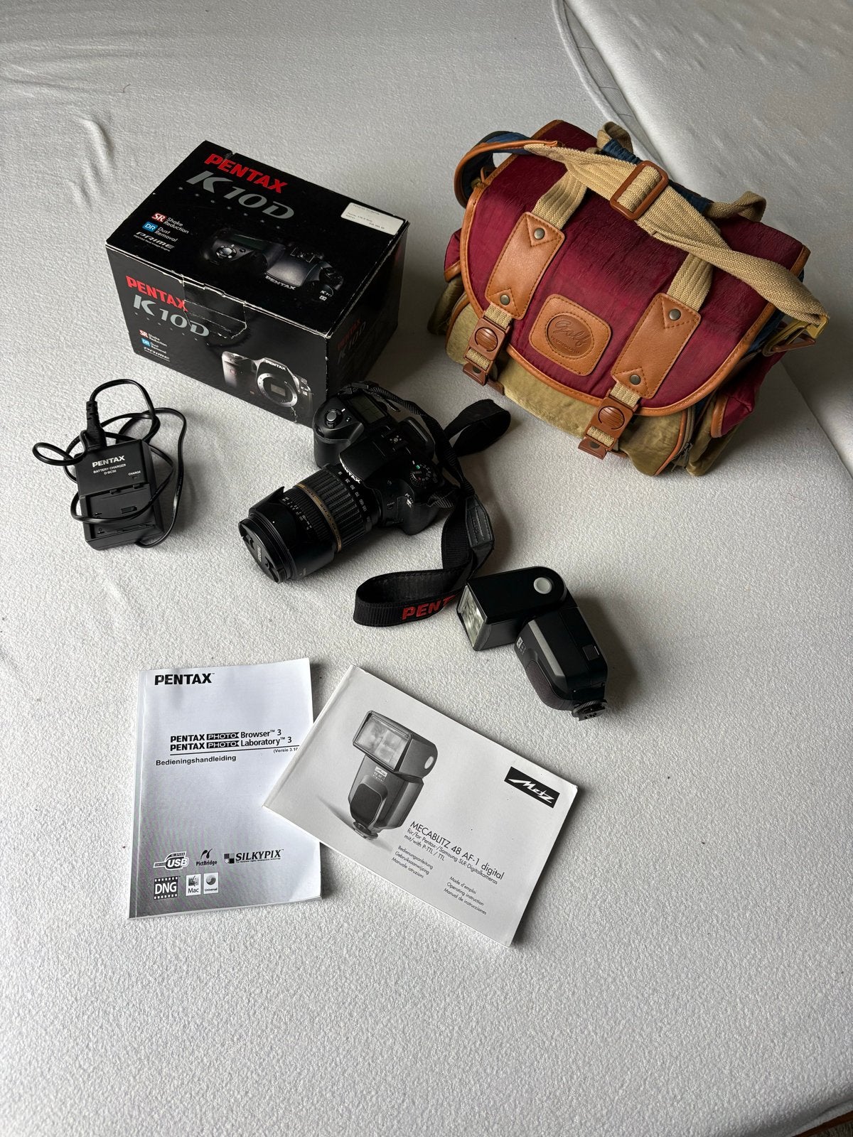 Pentax K10D Spiegelreflexcamera met accessoires, Spiegelreflex, Zo goed als nieuw, 4 t/m 7 keer, Accu