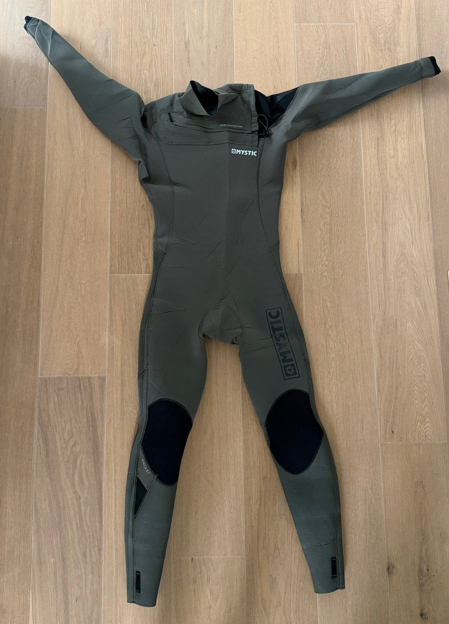 Mystic Majestic 4:3 Wetsuit, Impact Vest, Trapeze & Poncho, Geen board, Ophalen, Zo goed als nieuw, Overige typen