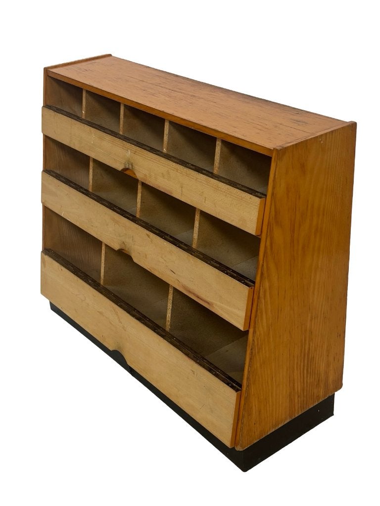 Vintage schoolkast vakkenkast opbergmeubel klepkast jaren 60, Antiek en Kunst, Antiek | Meubels | Kasten, Ophalen of Verzenden