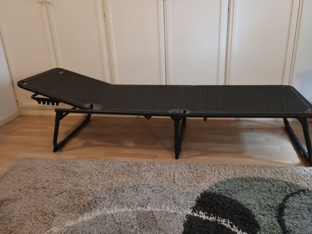 kampeerbed, Caravans en Kamperen, Kampeeraccessoires, Zo goed als nieuw, Ophalen