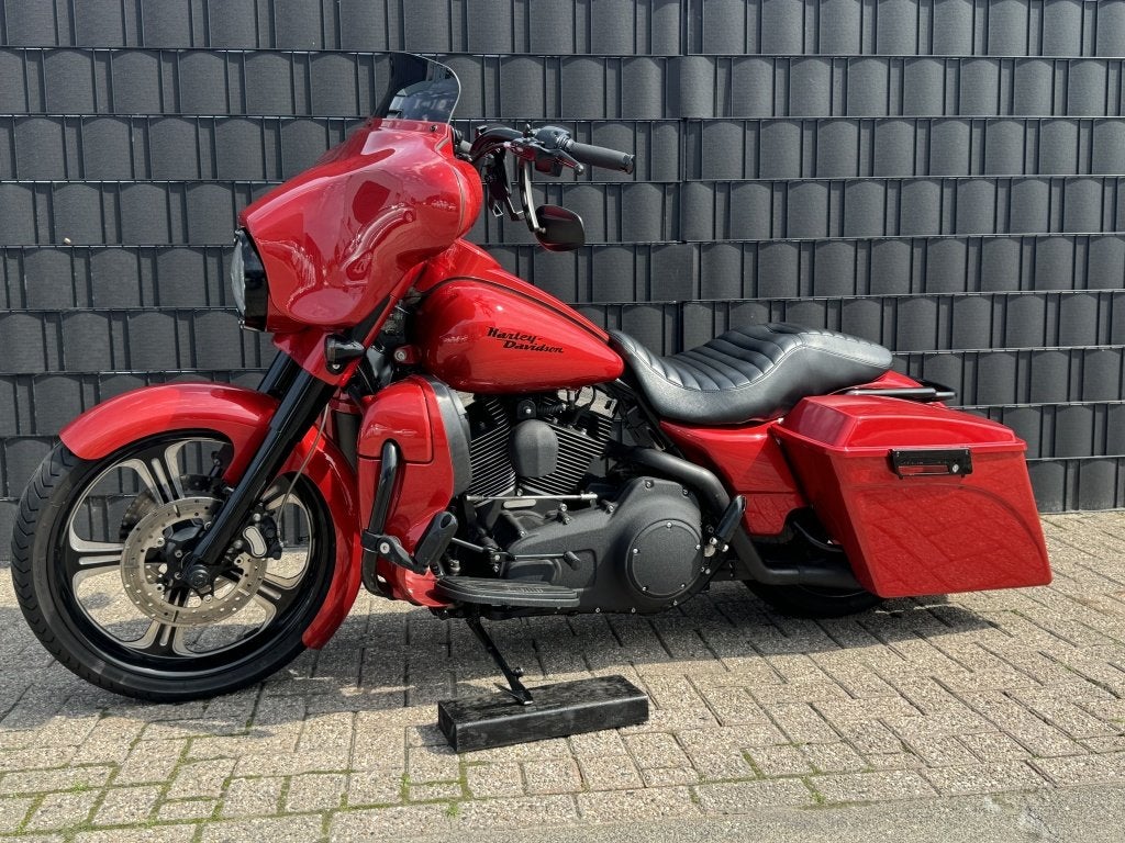 Harley-Davidson Tour 96 FLHX Street Glide| Airride| Bagger|, Motoren, Motoren | Harley-Davidson, 1690 cc, Bedrijf, Meer dan 35 kW