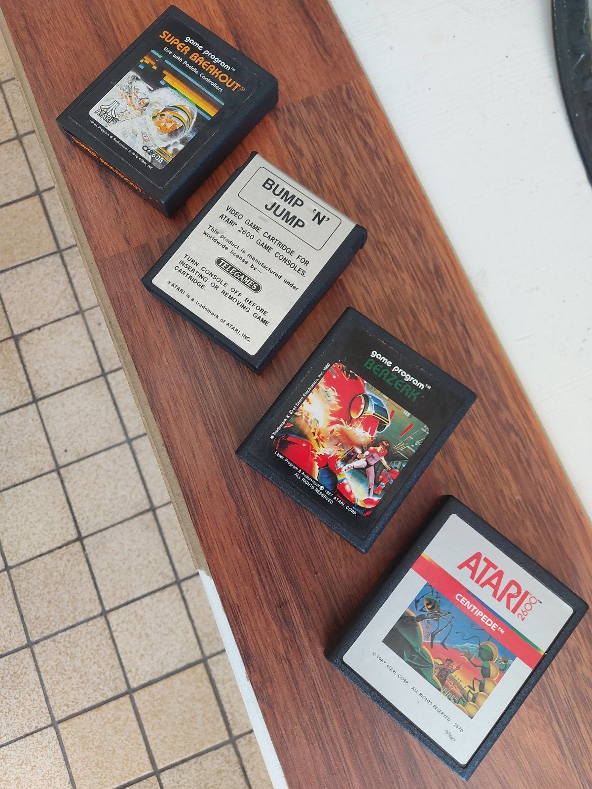Atari 2600 Spellen: Super Breakout, Bump'N'Jump, Berzerk, C, Spelcomputers en Games, Games | Atari, 2 spelers, Ophalen of Verzenden