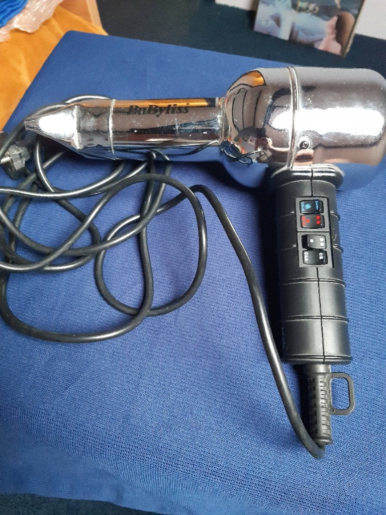 Babyliss föhn, Ophalen of Verzenden, Zo goed als nieuw, Föhn of Haardroger