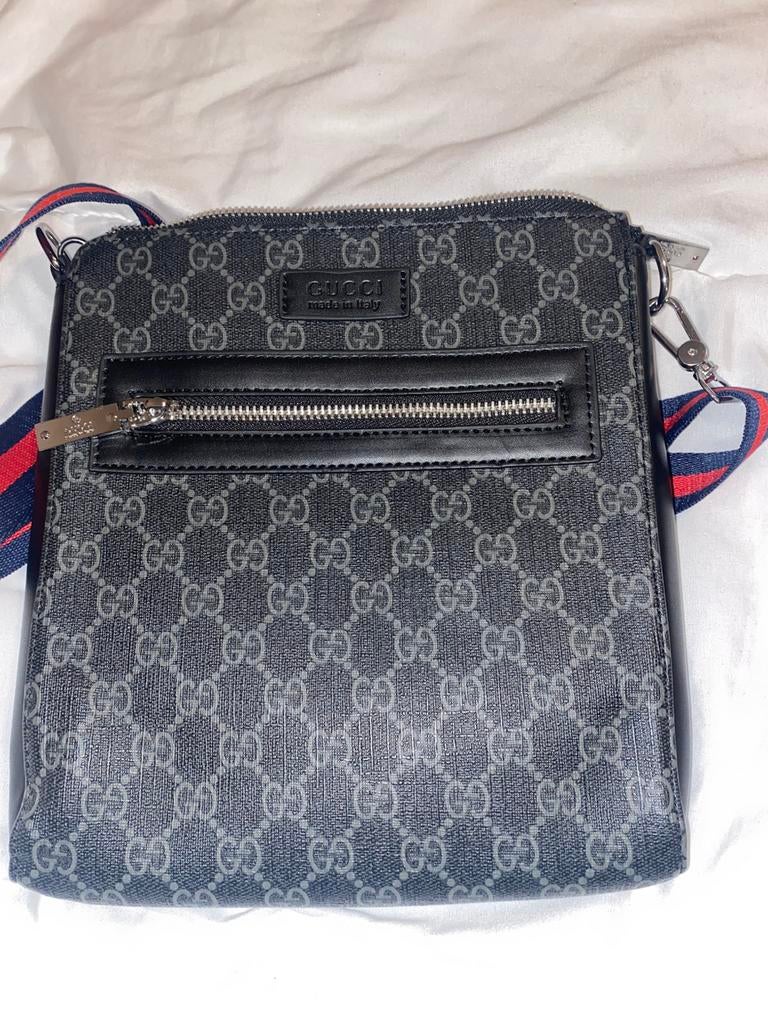 Gucci PM tas NIEUW!!!!!, Ophalen of Verzenden, Gebruikt, Grijs, Overige merken
