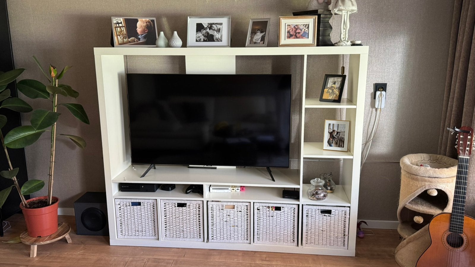 Mooie Tv meubel wit ikea, Ophalen, Gebruikt, 150 tot 200 cm, Minder dan 100 cm