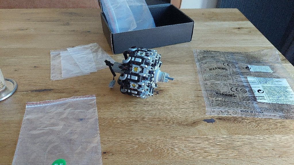 9-cylinder radiaalmotor; Lego-compatibele bouwstenen, Ophalen of Verzenden, Zo goed als nieuw, Technic, Complete set