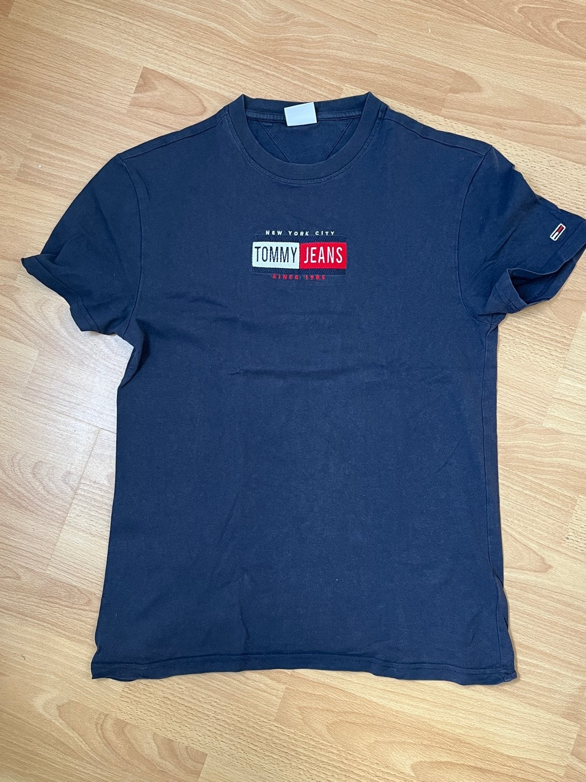 Tommy Jeans T-shirt - Maat M, Ophalen of Verzenden, Gedragen, Maat 48/50 (M), Blauw