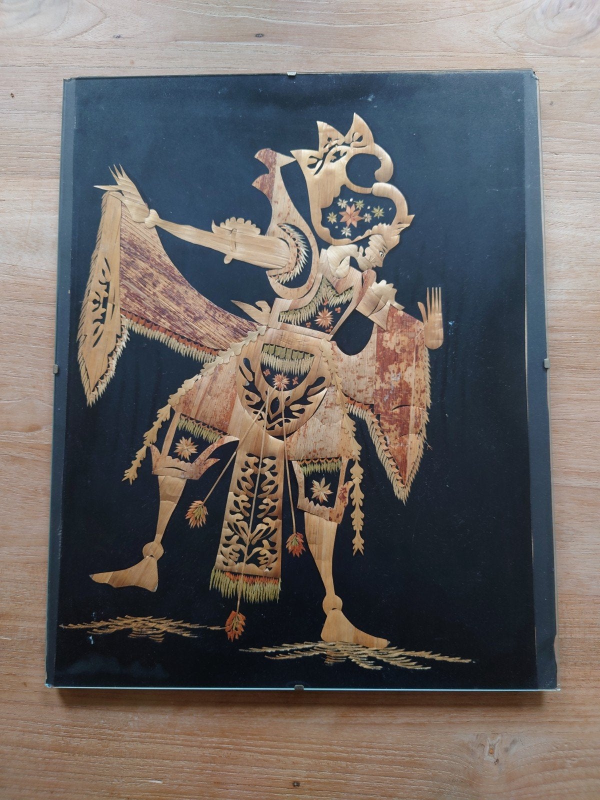 Vintage schilderij indonesische vrouw van ingelegd rijststro, Wanddecoratie, Ophalen of Verzenden, 35 cm, Handgemaakt