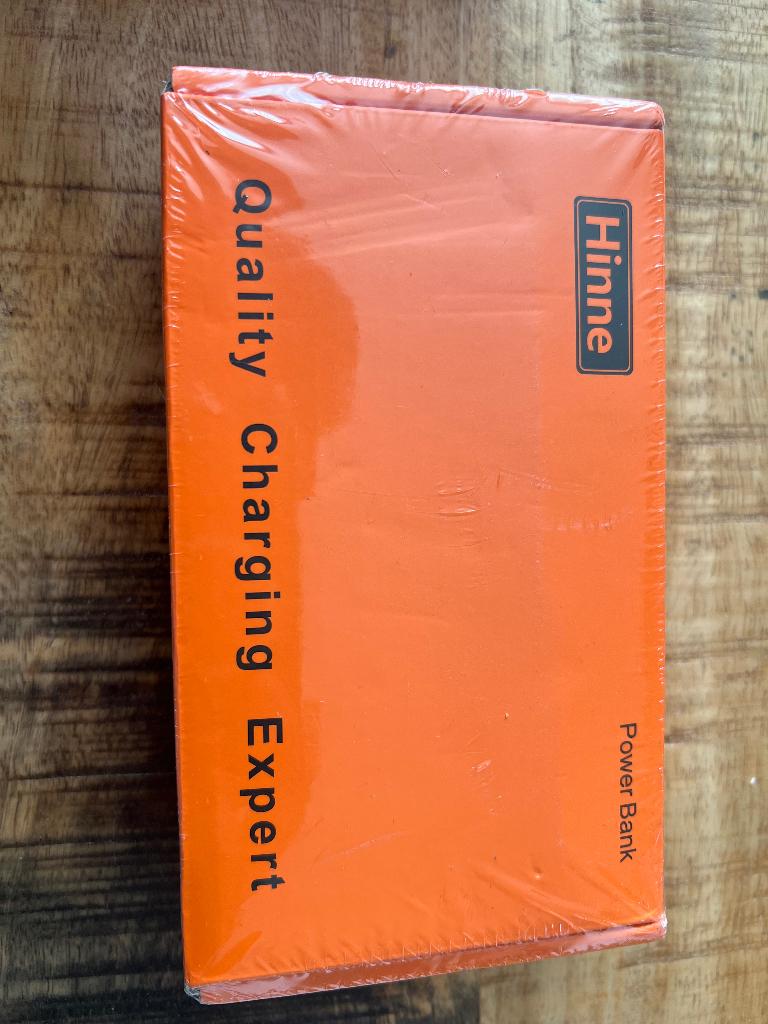 Nieuwe POWERBANK 10.000 mAh, Ophalen of Verzenden, Nieuw, Hinne