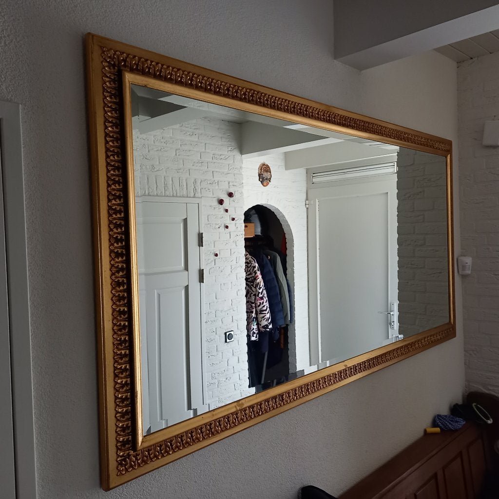 grote spiegel met omlijsting, Huis en Inrichting, Woonaccessoires | Spiegels, Ophalen, 125 cm of meer, Zo goed als nieuw, Minder dan 100 cm