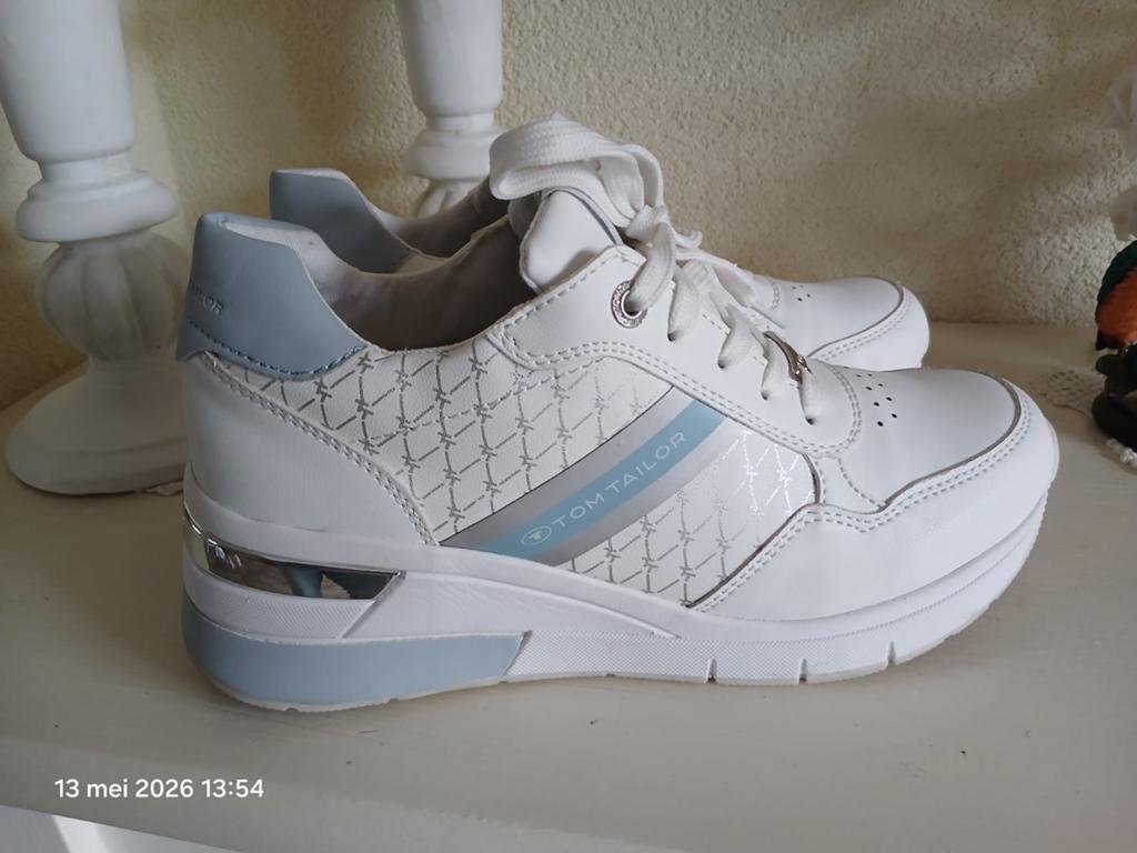 Tom Tailor maat 39, Kleding | Dames, Schoenen met lage hakken, Wit, Zo goed als nieuw, Tom Tailor