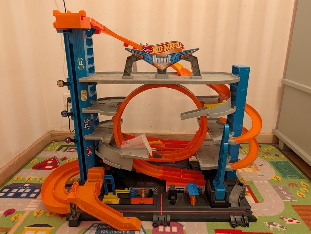 Hot Wheels ultimate garage, Ophalen