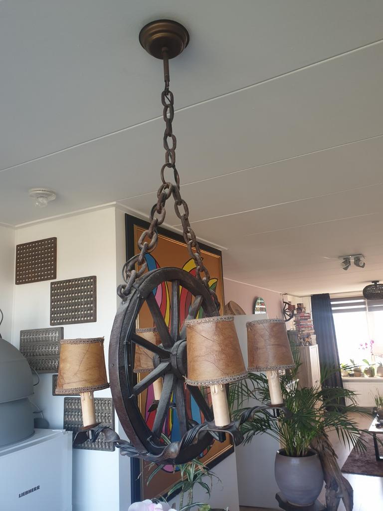 Vintage antieke wagenwielkroonluchter en wandlamp, Ophalen of Verzenden