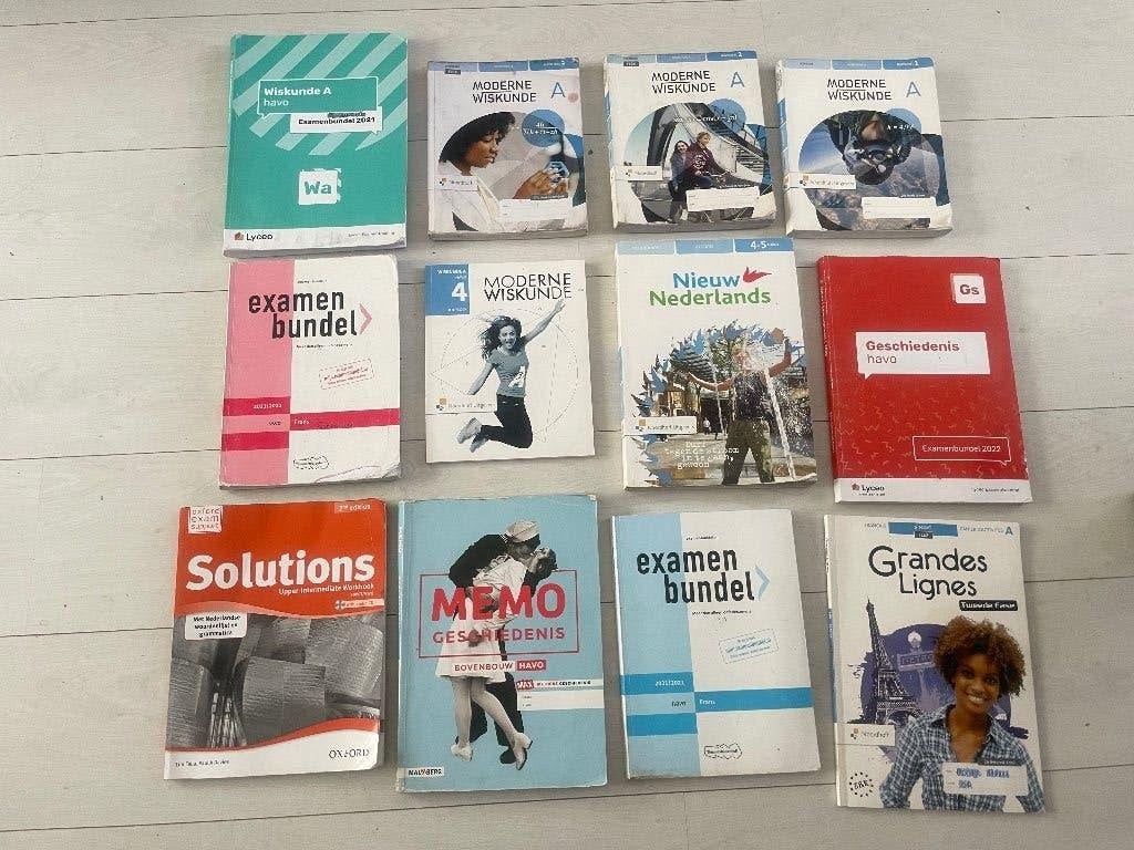 12 HAVO/VWO boeken en examenbundels + gratis leesboeken, Boeken, Schoolboeken, Ophalen of Verzenden, VWO