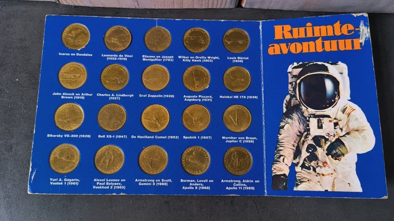 Ruimte-avontuur Muntenverzameling - Gouden Kleur, Verzamelen, Ophalen of Verzenden