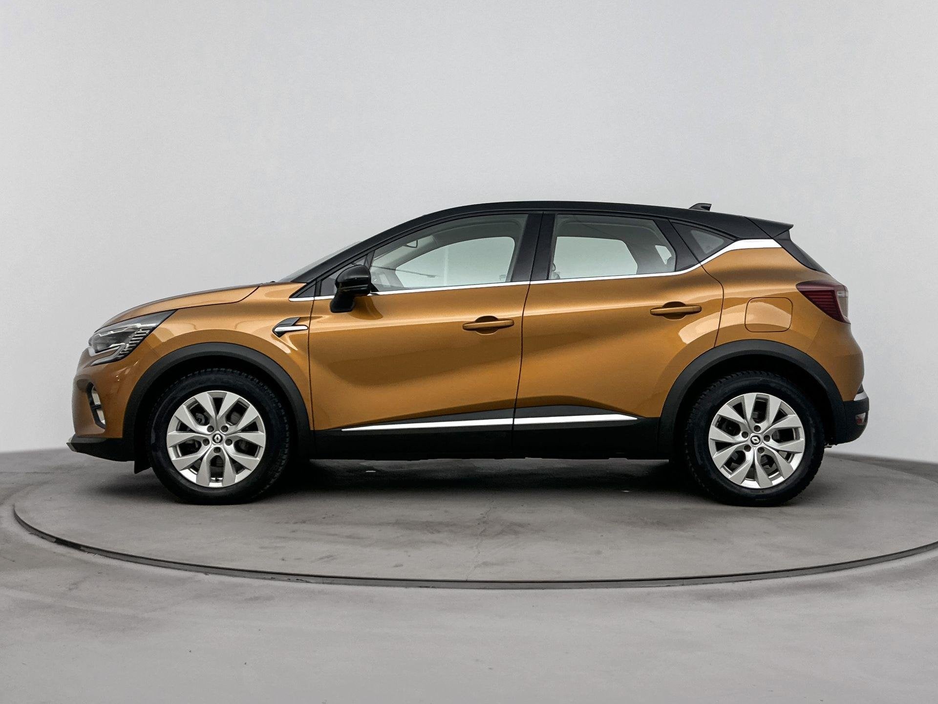 Renault Captur 1.6 E-Tech Plug-in Hybrid 160 Intens | Airco, Auto's, Dealer onderhouden, 77 km/l, Gebruikt, Leder en Stof