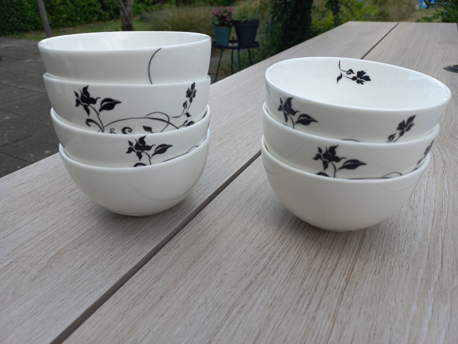 Douwe Egberts Fiore Nero kommen - 8 stuks, Ophalen, Zo goed als nieuw, Kom(men), Modern