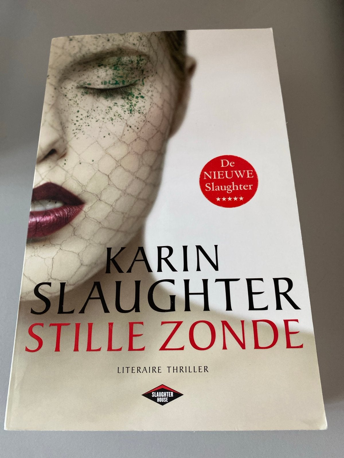 Karin Slaughter - Stille zonde, Ophalen of Verzenden, Zo goed als nieuw, Nederland, Karin Slaughter