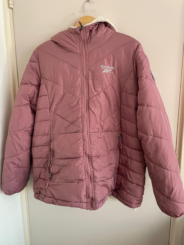 Reebok gewatteerde jas met capuchon - Maat L, Kleding | Dames, Jassen | Winter, Ophalen of Verzenden, Zo goed als nieuw, Maat 42/44 (L)