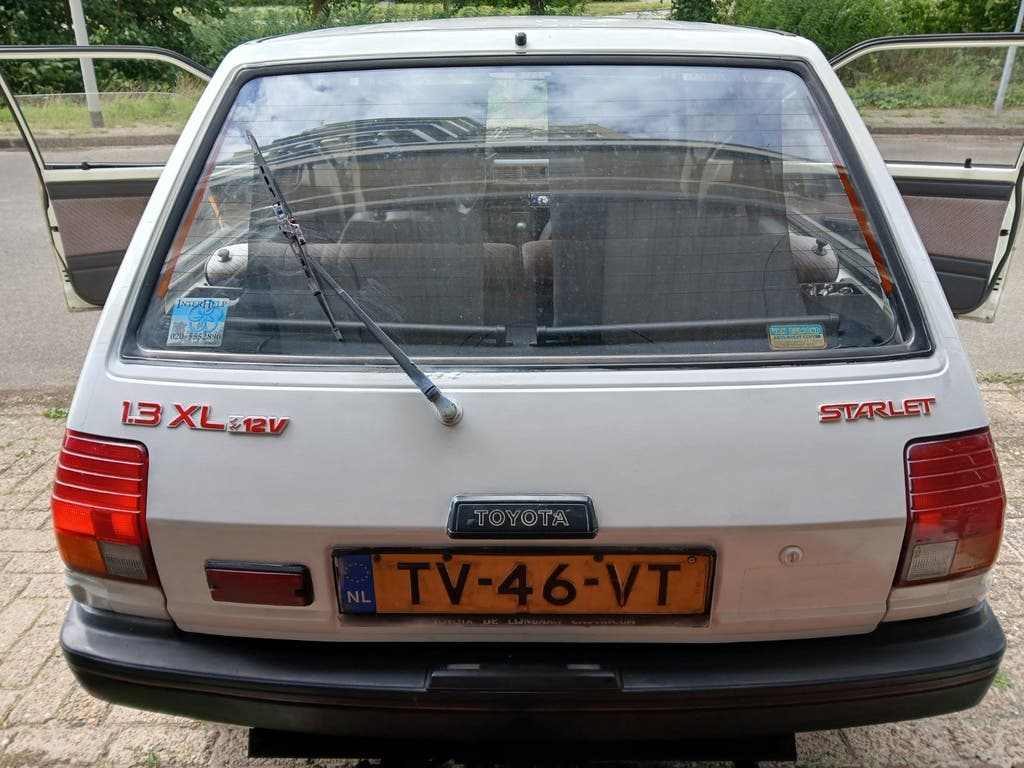 Leuke oldtimer Toyota Starlet 1.3 XL 198, foto 6