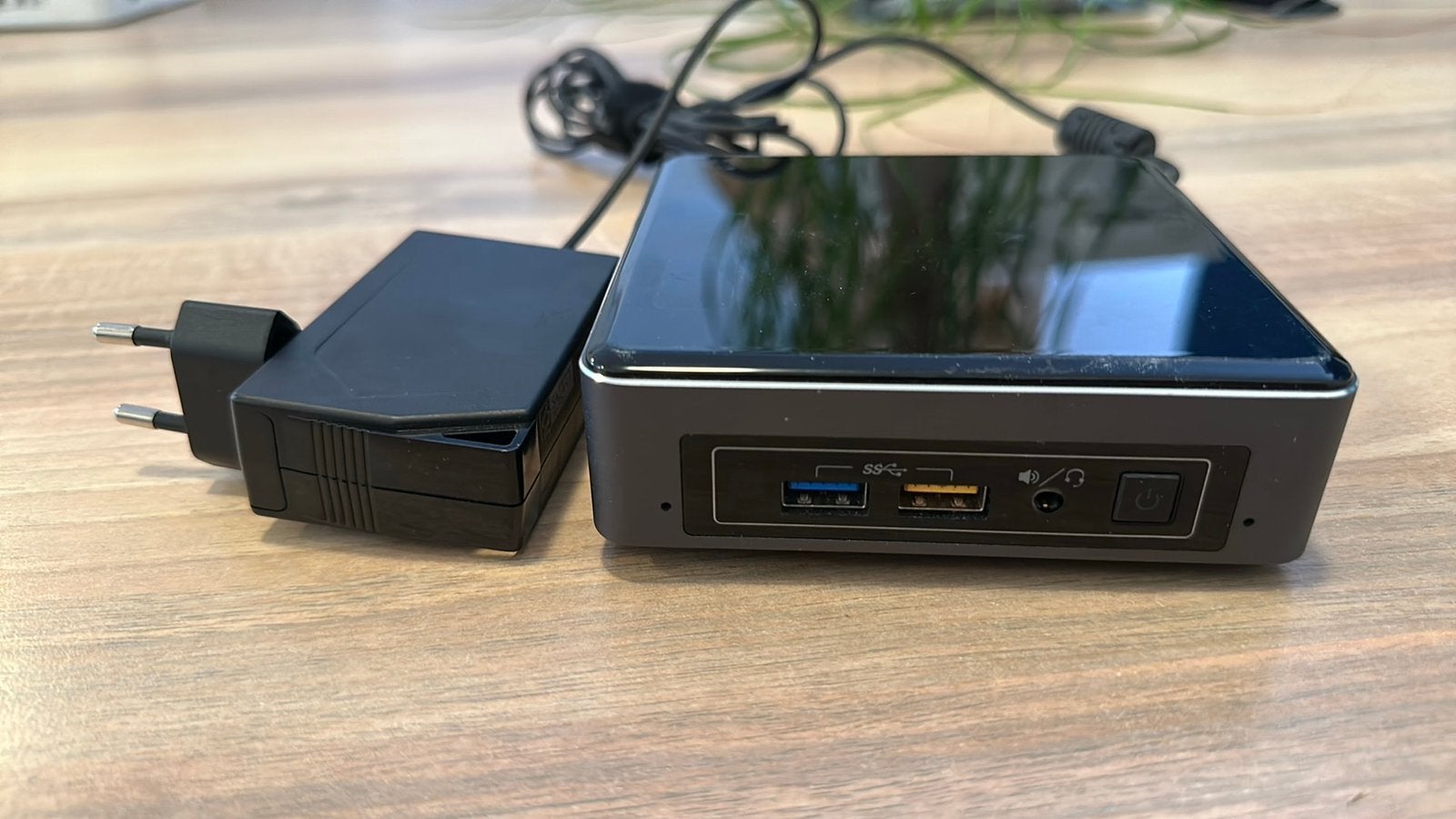 Intel NUC NUC7i3BNK, Computers en Software, Ophalen, Gebruikt