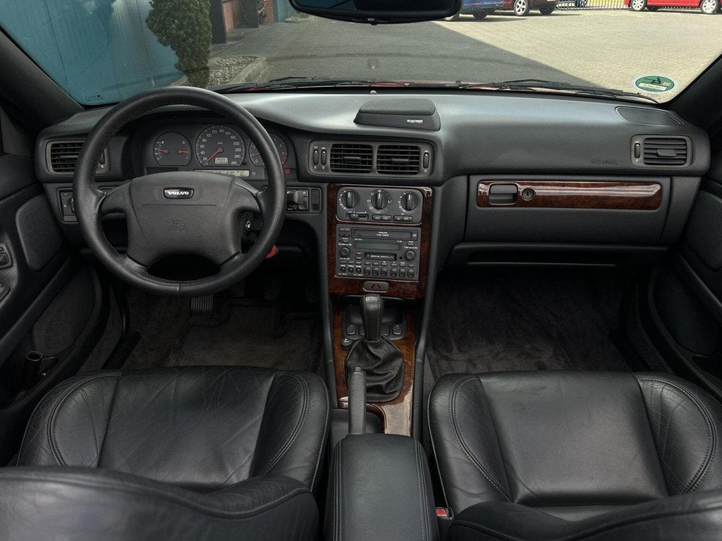 Volvo C70 Convertible 2.4 T 193PK | Cabriolet | Volledige hi, Auto's, C70, Gebruikt, Zwart, Cabriolet