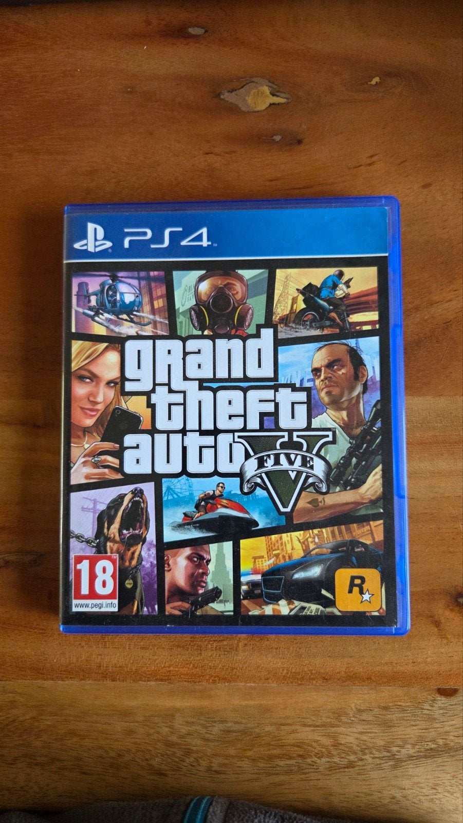 Grand Theft Auto V (GTA 5) PS4 - Zo goed als nieuw, Spelcomputers en Games, Avontuur en Actie, Online, Vanaf 18 jaar, Ophalen of Verzenden