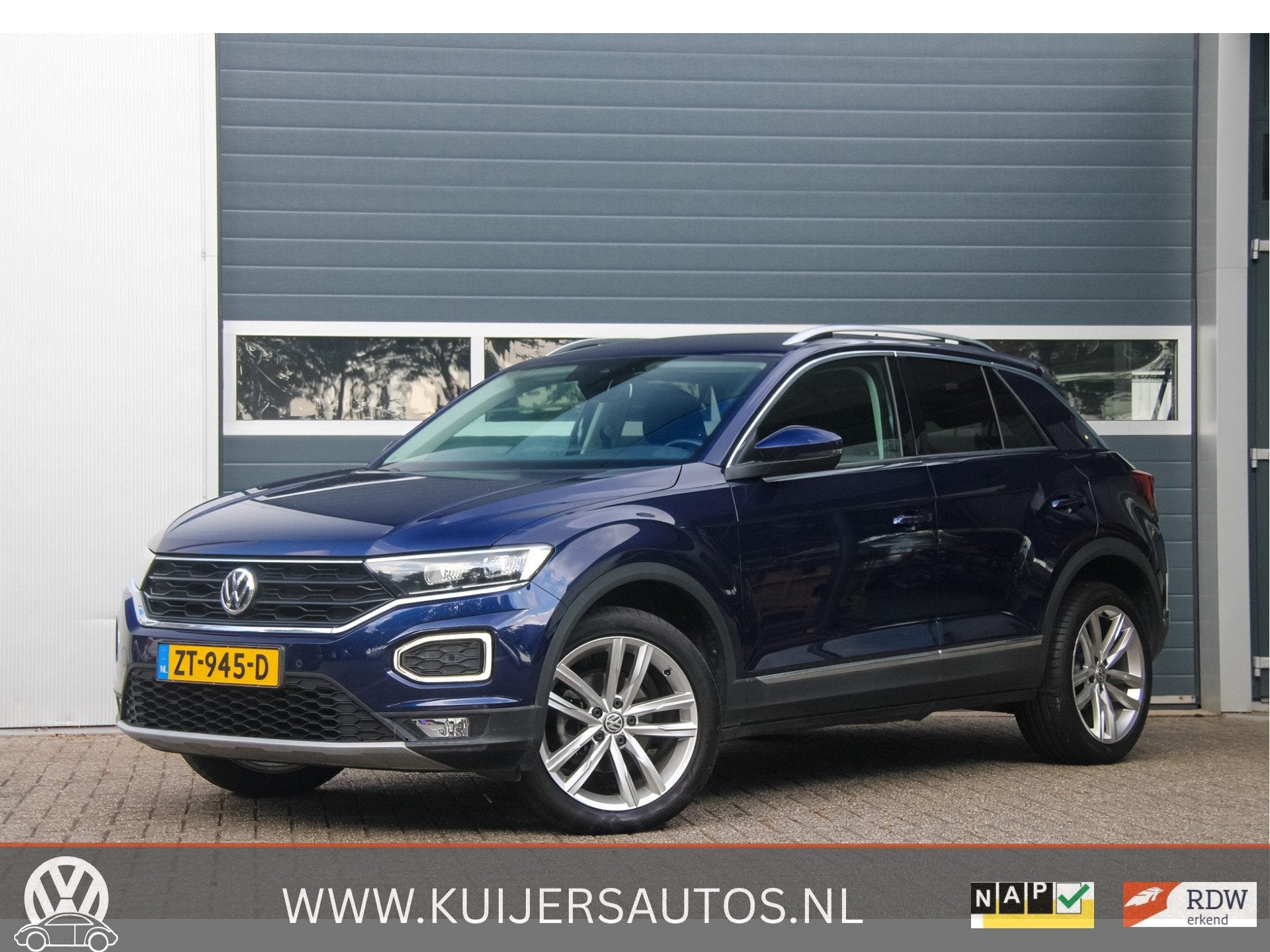 Volkswagen T-Roc 1.5 TSI Sport | DSG | Camera | ACC | Virtua, Auto's, Volkswagen, 4 cilinders, 150 pk, Blauw, Origineel Nederlands