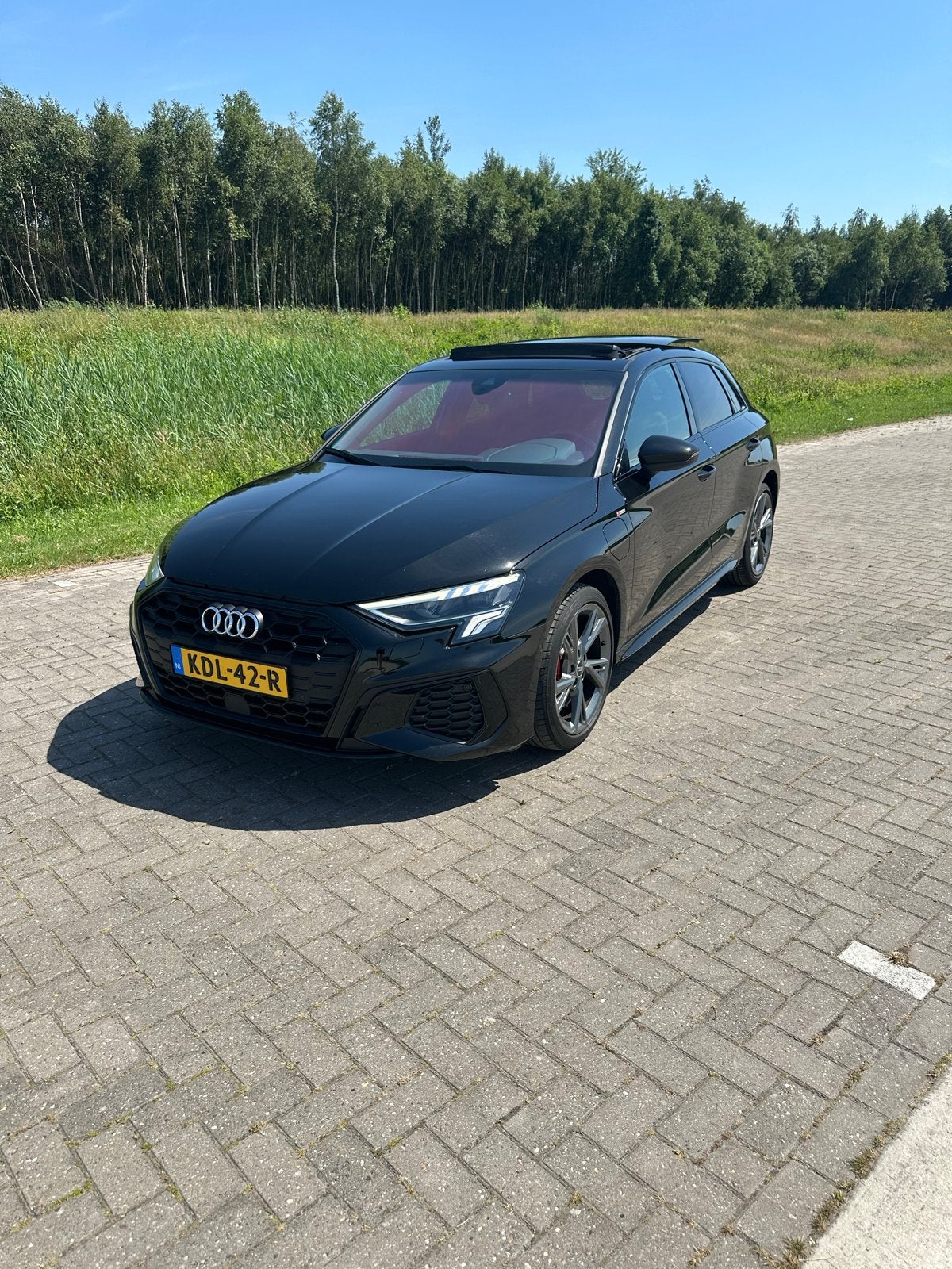 Audi A3 45 Tfsi e 245pk S Line Competition 2022 Zwart hybrid, 77 km/l, Zwart, 4 cilinders, Zwart