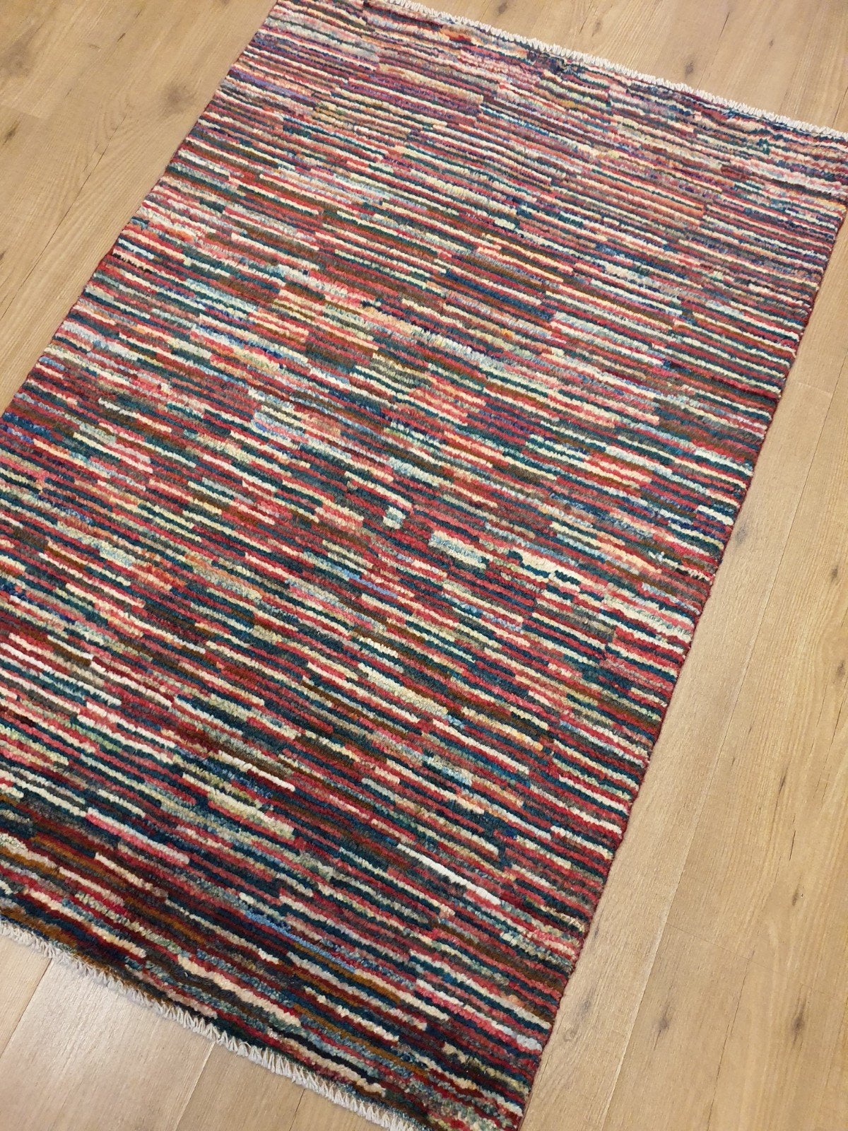 Handgeknoopt oosters tapijt modern stripes 136x90, Info@SlatsAntiek.nl, Crème, 100 tot 150 cm, Perzisch