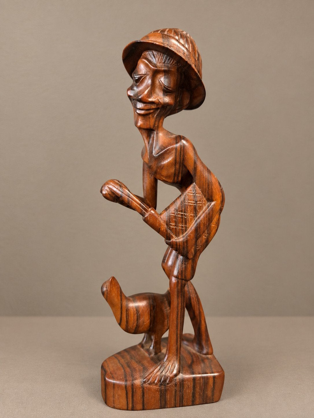 Balinees Art Deco Houtsnijwerk: Eendenboer met Eend (20cm), Antiek en Kunst, Kunst | Beelden en Houtsnijwerken, Houtsnijwerk, Art deco