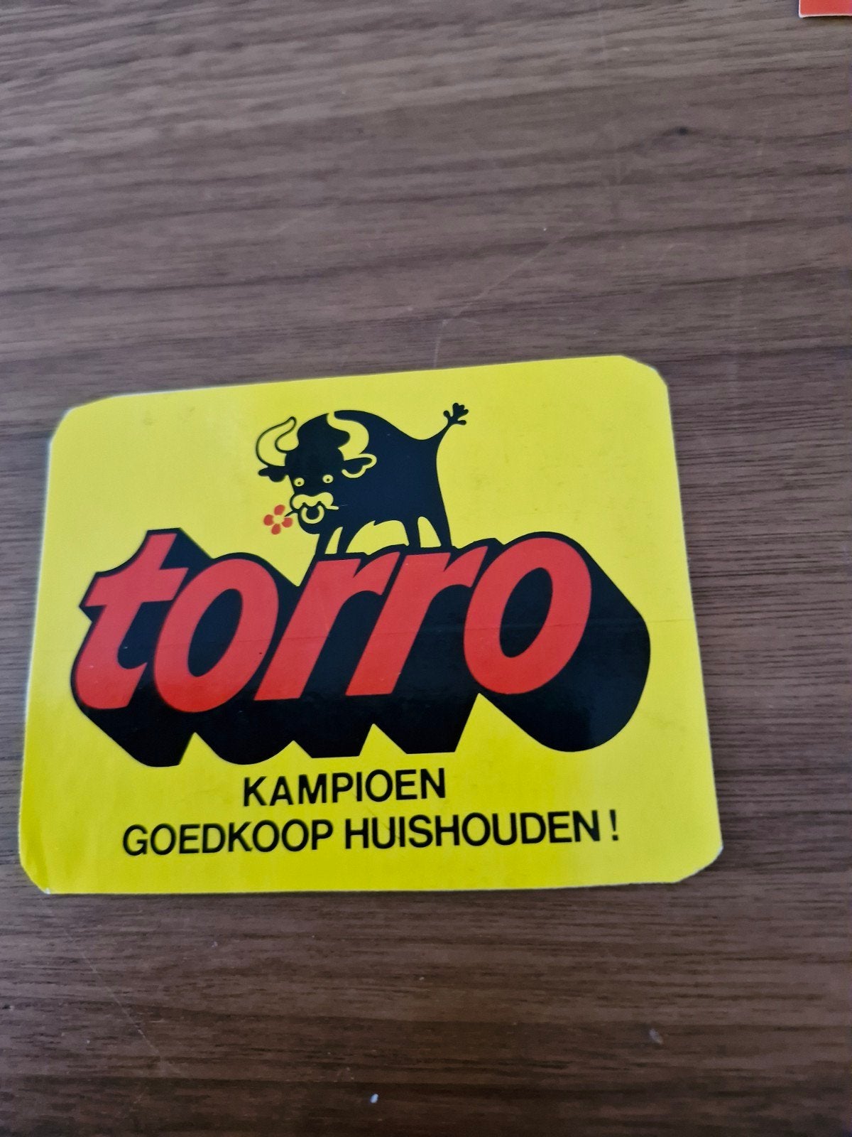 8323 Vintage Torro sticker - Kampioen Goedkoop Huishouden, Ophalen of Verzenden, Gebruikt, Merk