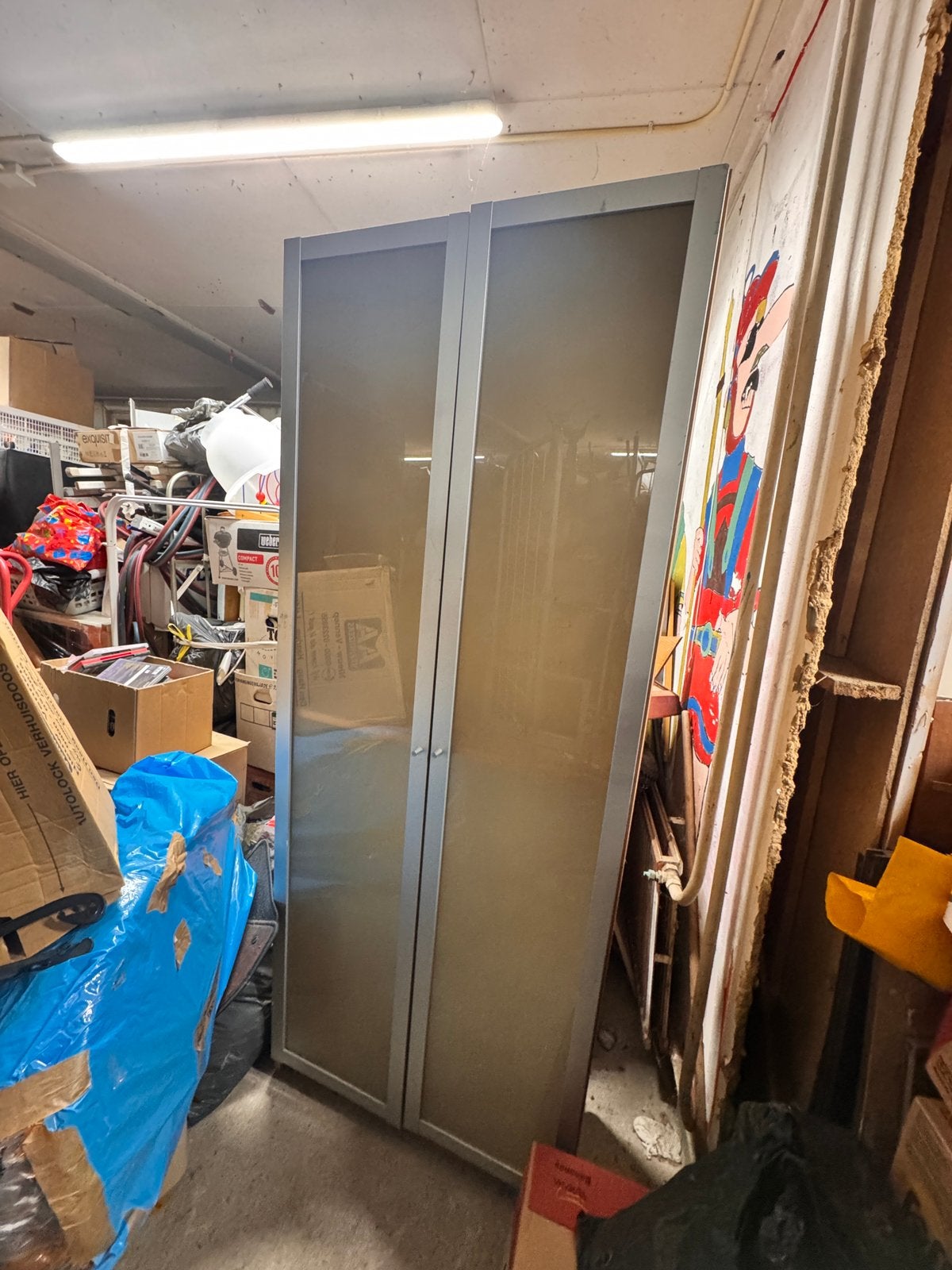 Ikea kast, Ophalen