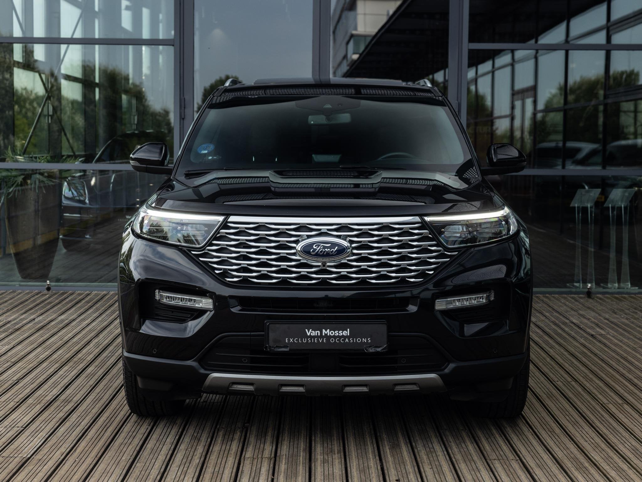 Ford Explorer 3.0 V6 ECOBOOST | PHEV | PLATINUM | 7-ZITTER |, 12 maanden, 14 kWh, Euro 6, Zwart