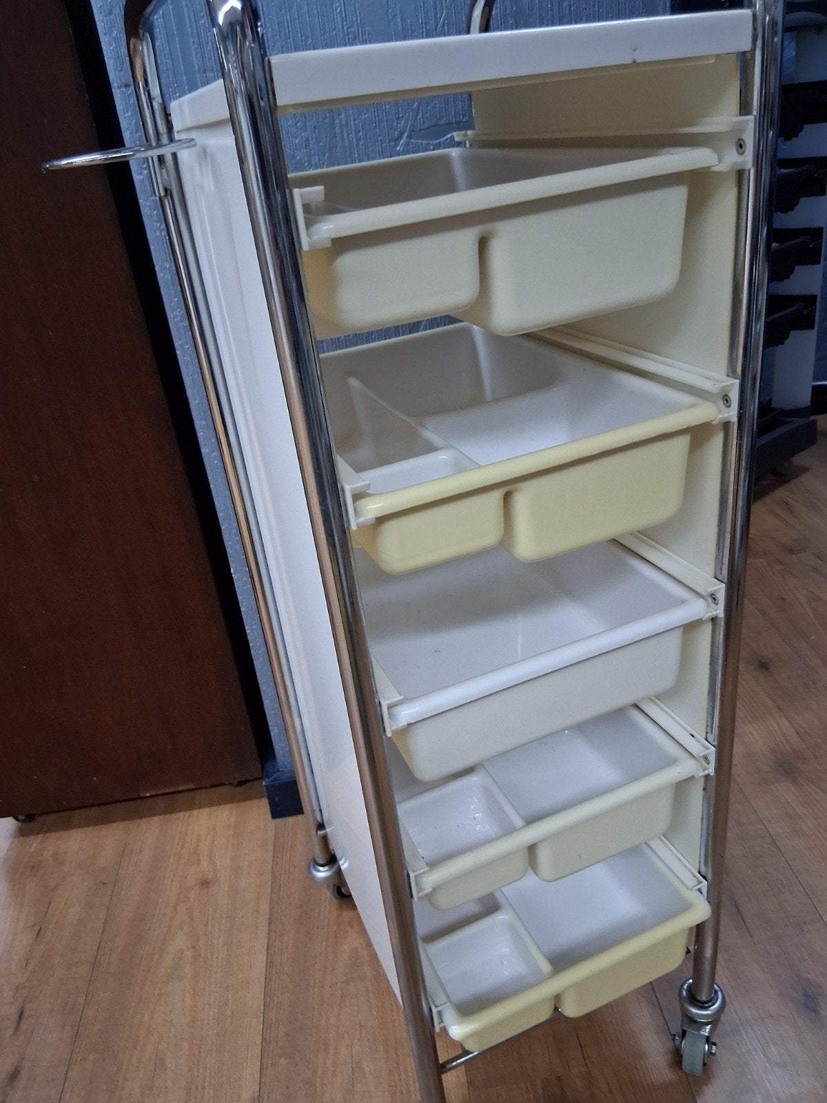Verrijdbare trolley met lades - ideaal voor salon/hobby, Ophalen of Verzenden