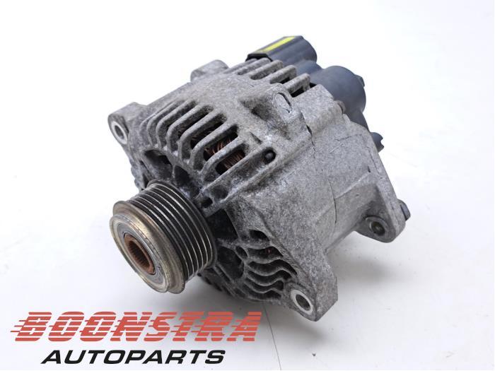 Dynamo van een Kia Sportage (Sportage 10-), -, -, Ophalen of Verzenden, -