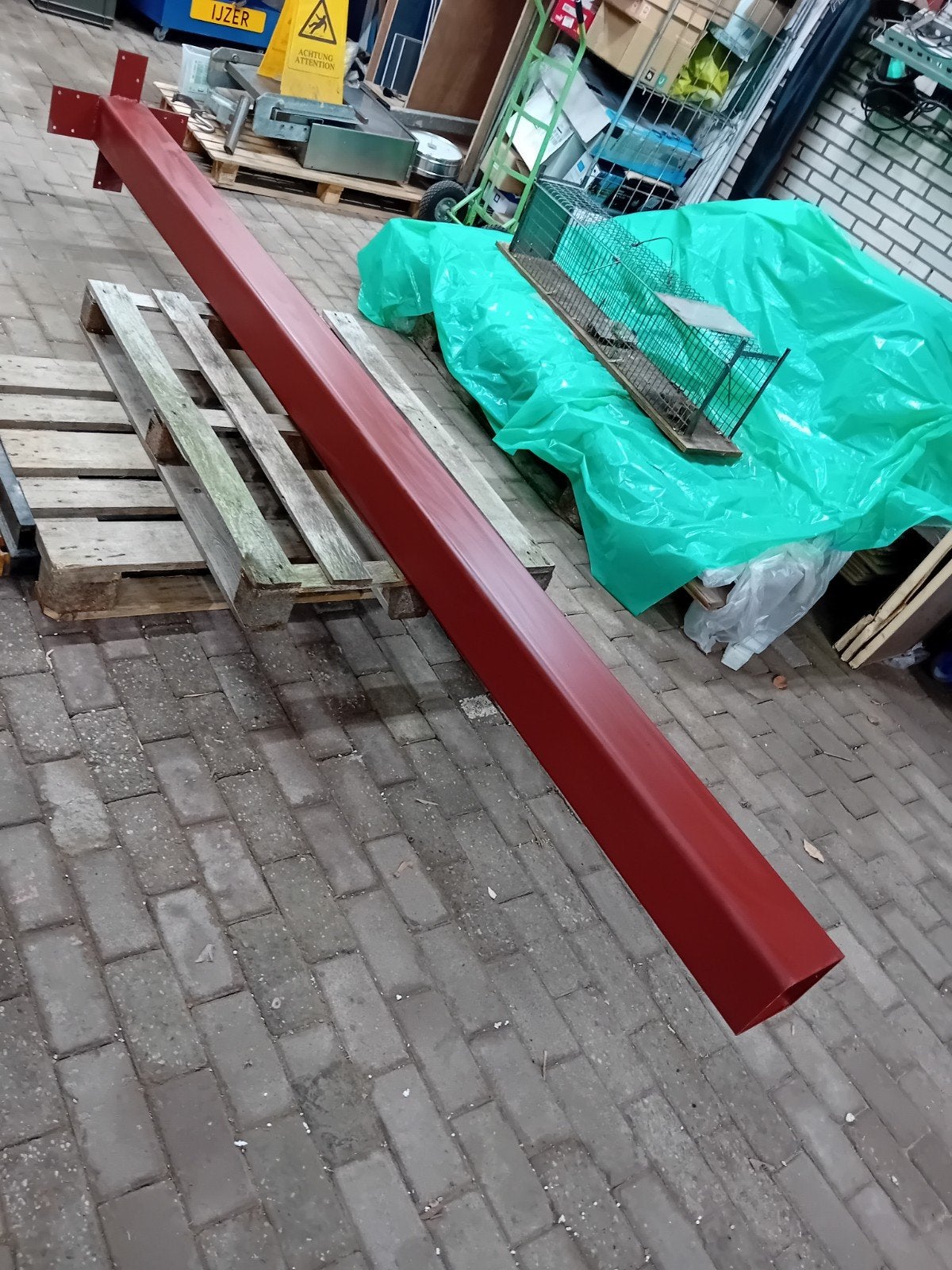Stalen dikwandige kokerbalk voor plat dak carport/aanbouw, Ophalen, Nieuw, IJzer