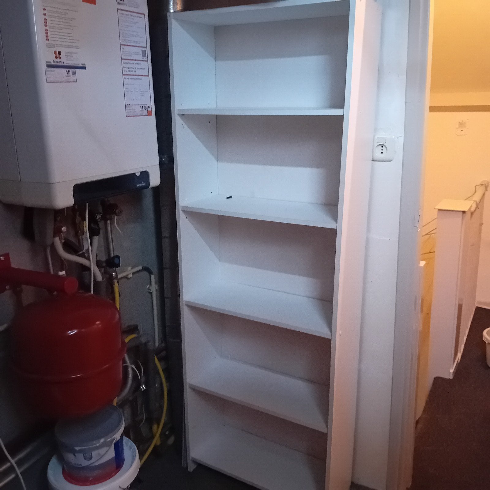 Witte boekenkast met 6 planken, Met plank(en), Gebruikt, 200 cm of meer, Modern