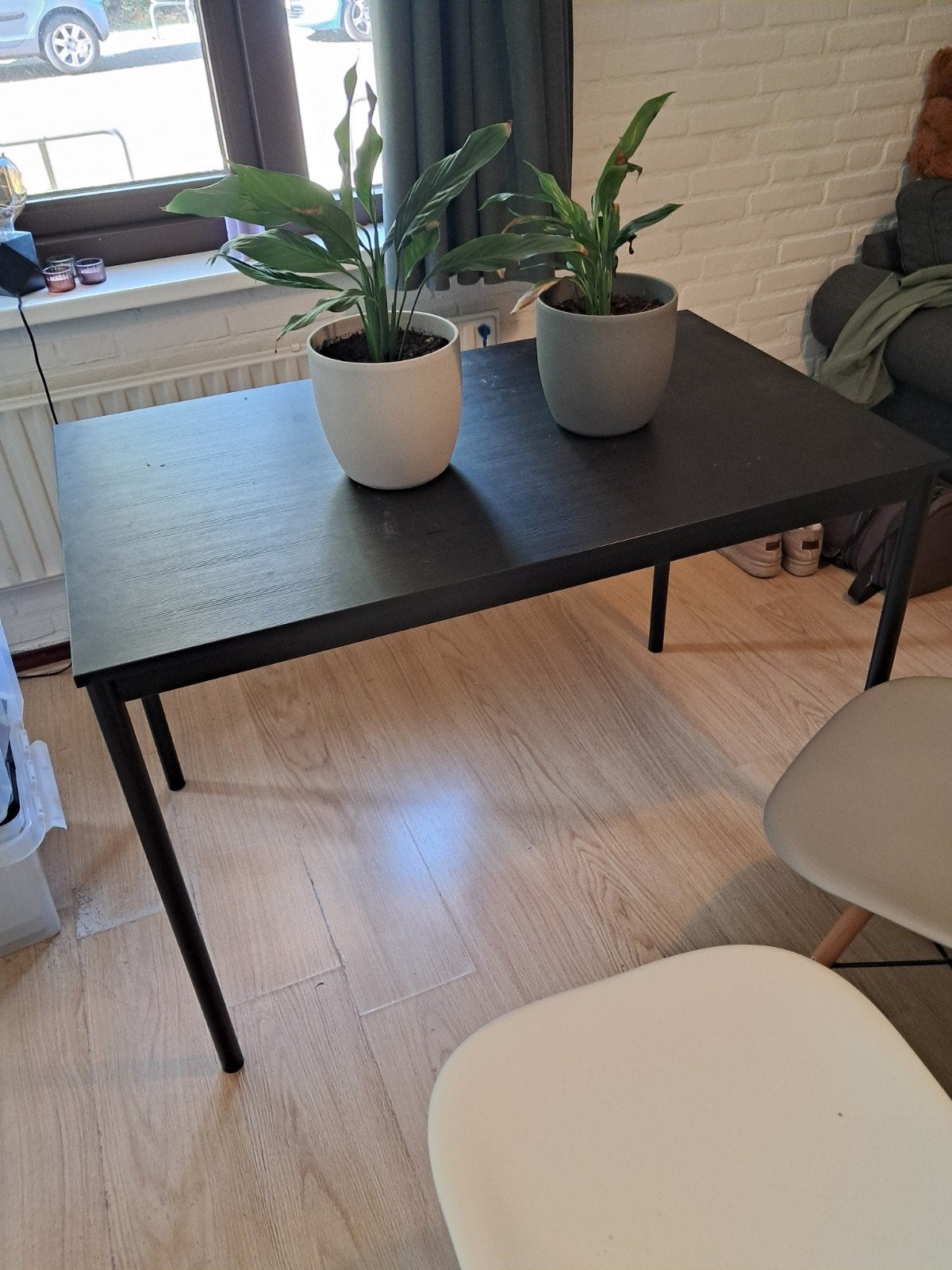 Zwarte tafel, Huis en Inrichting, Tafels | Sidetables, Ophalen, 100 tot 150 cm, Zo goed als nieuw, Rechthoekig