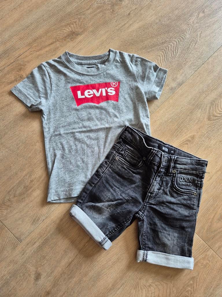 Te koop: 16 delig kledingpakket jongens draagmaat 98/104, Ophalen of Verzenden, Zo goed als nieuw, Levi's, Jongen