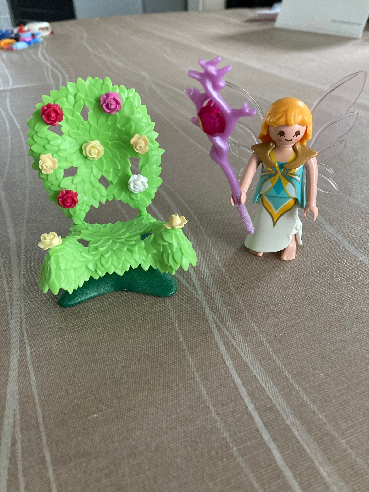 Playmobil elfje op bloementroon, Ophalen of Verzenden, Zo goed als nieuw