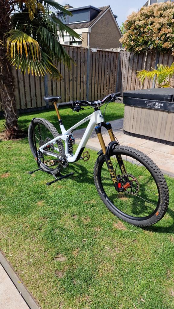 Cube one77 SLT C:68X -> L  2023 / enduro mountenbike/ mtb, Fietsen en Brommers, Fietsen | Mountainbikes en ATB, Fully, Zo goed als nieuw