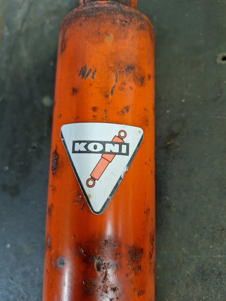 2 stuks Koni Schokbrekers Type 80-2220 Nastelbaar, Ophalen of Verzenden