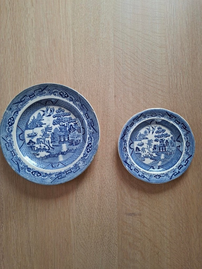Churchill Blue Willow Borden, Ophalen