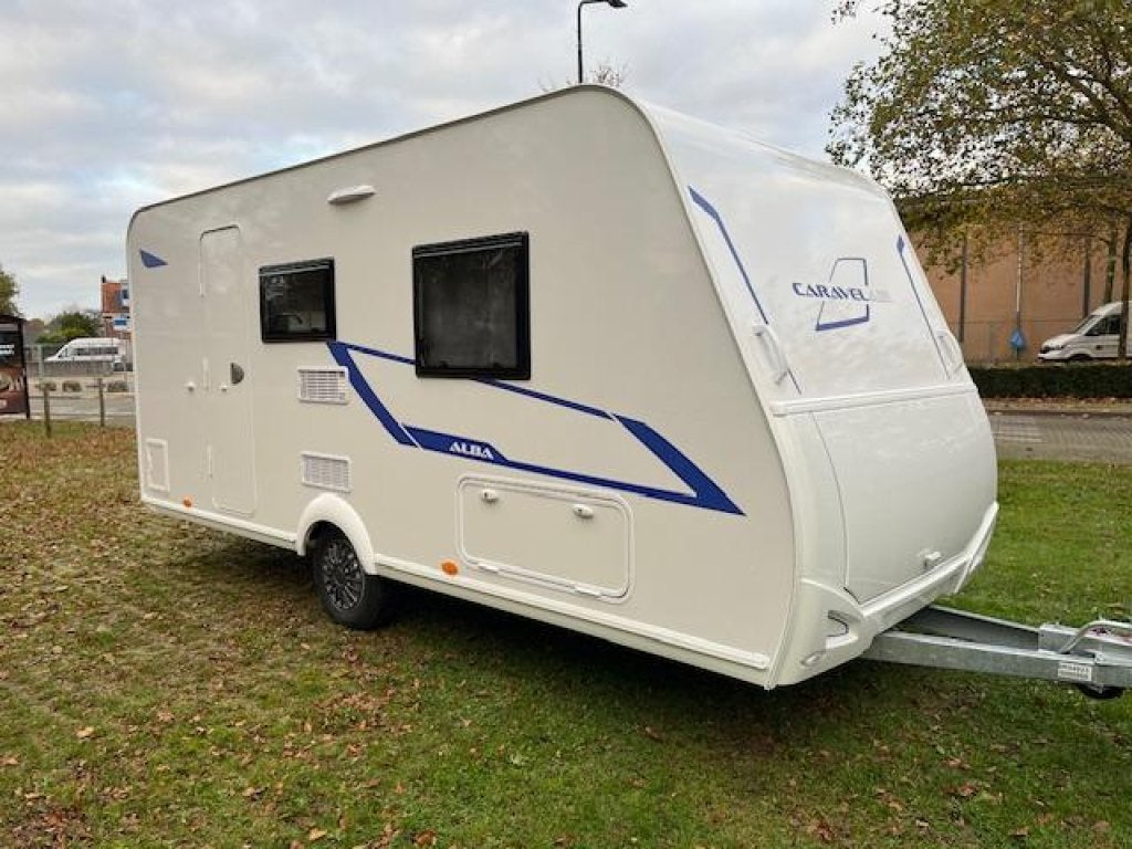 Caravelair Alba 472 Nieuw 2025 AKTIE!!, Bedrijf, Treinzit, 4 tot 5 meter, Overige typen