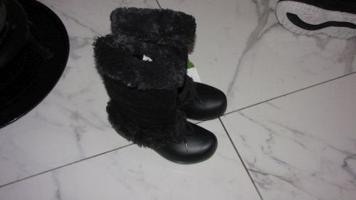 33-34 CROCS laarzen snowboots w5 *nieuw*, Meisje, Nieuw, Ophalen of Verzenden, Laarzen