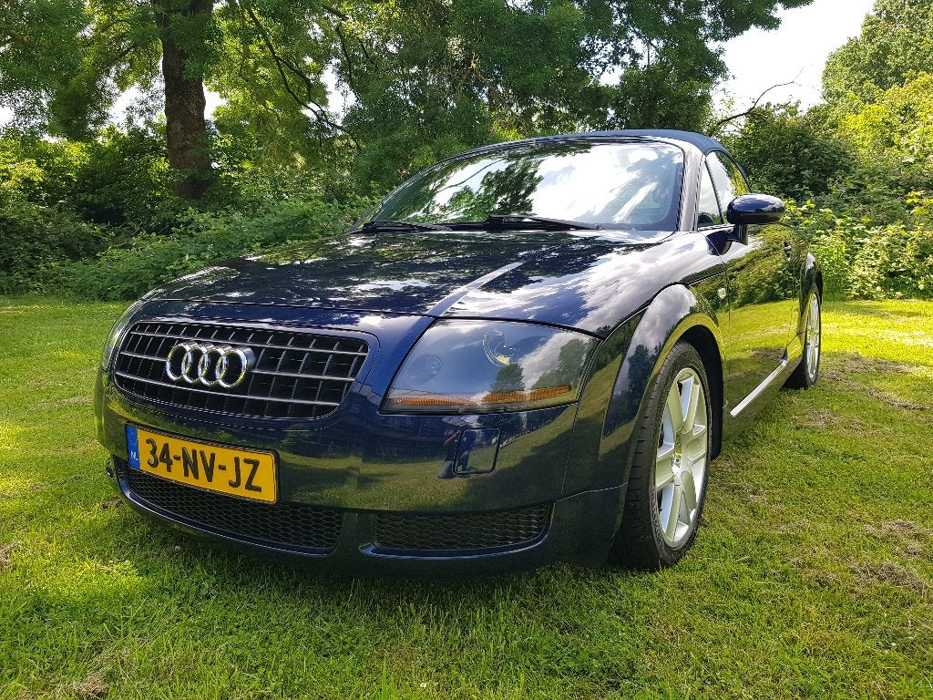 Audi TT 1.8 T Roadster 5-2003, Complete onderhoudshistorie.., Auto's, Audi, Voorwielaandrijving, TT, Zwart, 4 cilinders