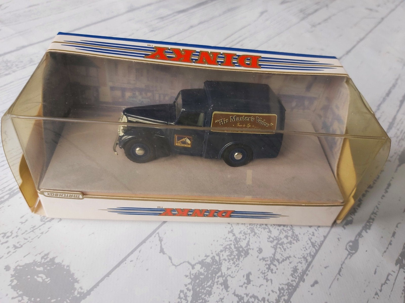 Dinky Auto Nieuw In Doos., Ophalen of Verzenden, Nieuw