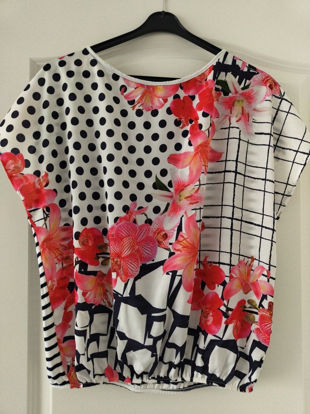 Sophia zomerse top mt m wit blauw met rose bloemenprint zgan, Maat 38/40 (M), Blauw, Sophia, Ophalen of Verzenden
