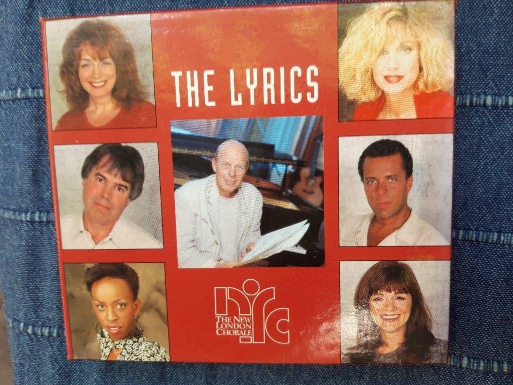 The New London Chorale, Lyrics (box met boek), Ophalen of Verzenden, Zo goed als nieuw, Boxset